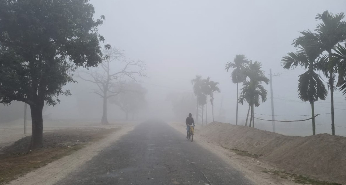 হিমশীতল বাতাসে জবুথবু পঞ্চগড়ের জনজীবন